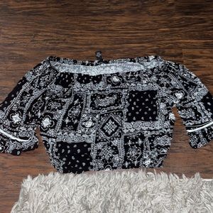 Forever 21 cropped shirt